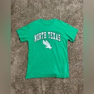 Vintage NCAA North Texas “mean green” shirt 00s size medium